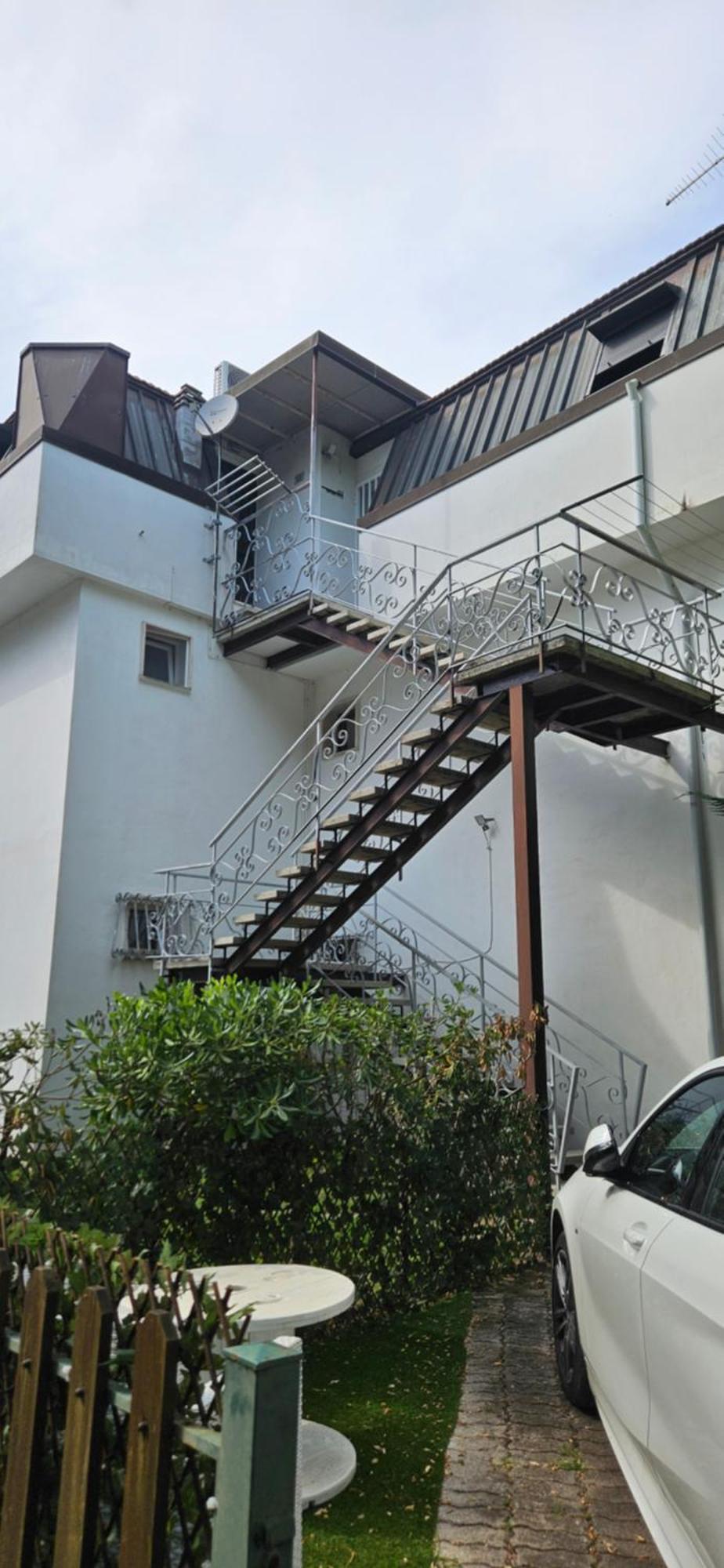 Sea Side Attic Apartment Росолина Маре Екстериор снимка